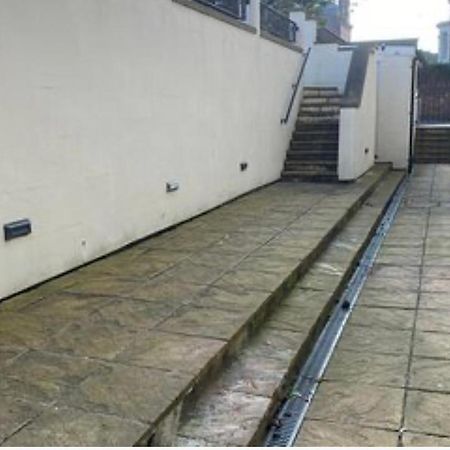 Easby Breakaways - **Modern Apartment 5 Mins From South Bay, Scarborough** 外观 照片