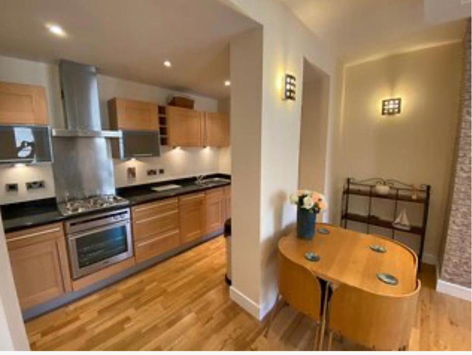 Easby Breakaways - **Modern Apartment 5 Mins From South Bay, Scarborough** 外观 照片